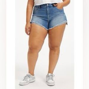Good American‎ Good Curve Denim Jean Cut Off Shorts Plus NWT Size 24 Classic